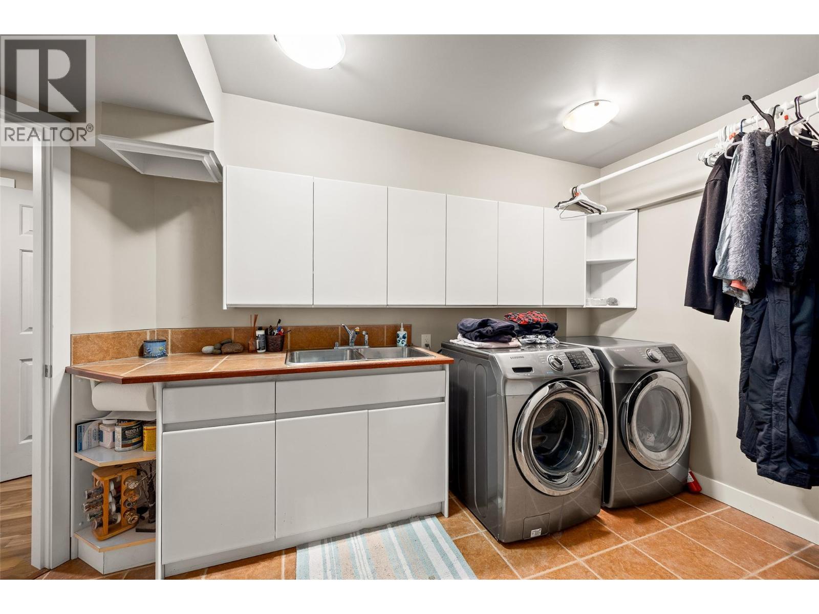 674 Muir Road, Kelowna, British Columbia  V1Z 3W2 - Photo 34 - 10376186