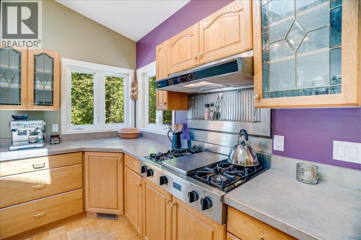 4399 Bird Creek Road, Nelson, British Columbia  V1L 6X2 - Photo 15 - 10376486