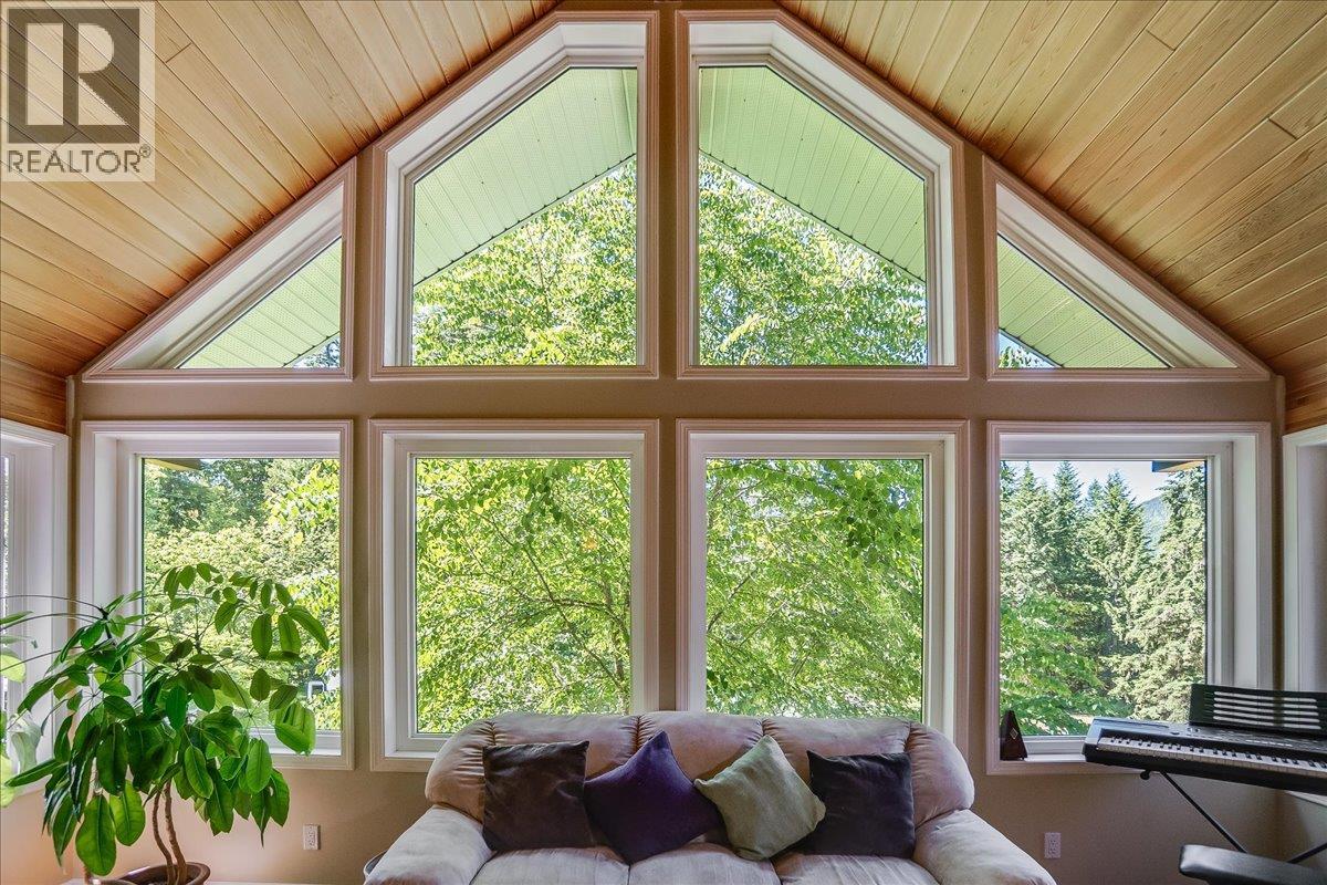 4399 Bird Creek Road, Nelson, British Columbia  V1L 6X2 - Photo 21 - 10376486