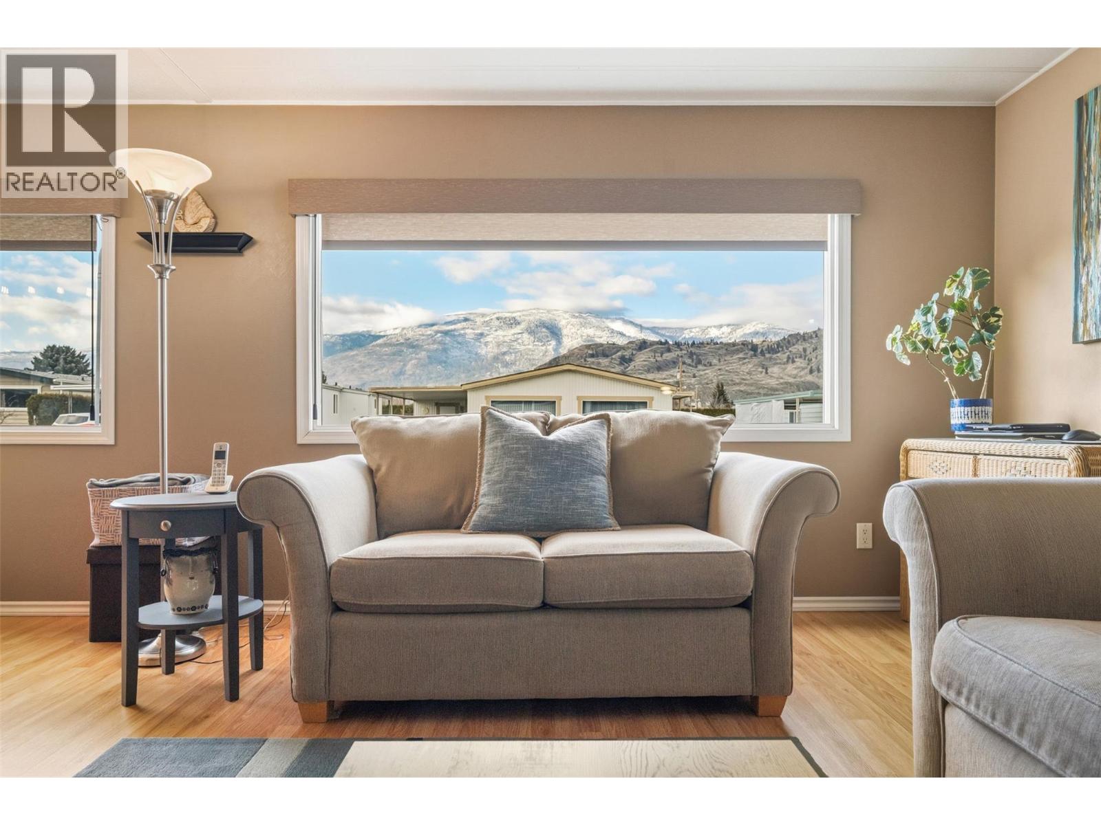 6601 Tucelnuit Drive Unit# 6, Oliver, British Columbia  V0H 1T3 - Photo 5 - 10373392