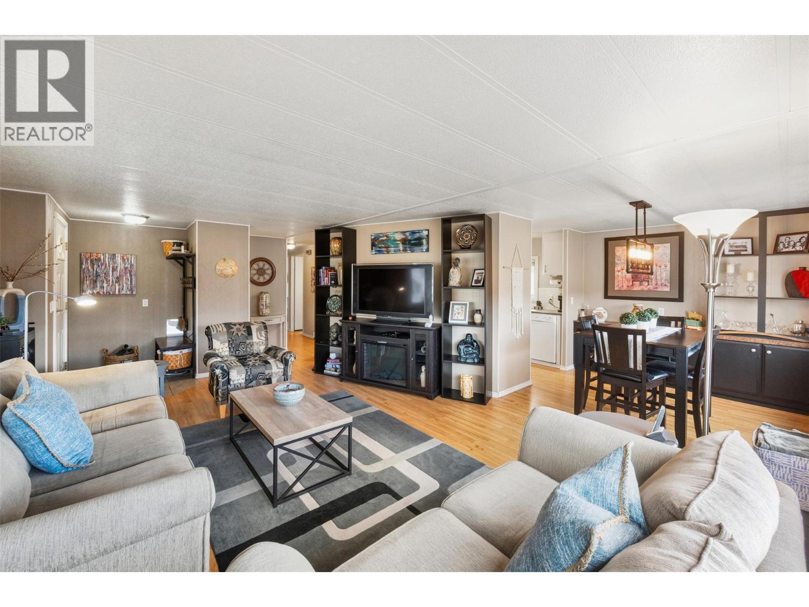 6601 Tucelnuit Drive Unit# 6, Oliver, British Columbia  V0H 1T3 - Photo 8 - 10373392