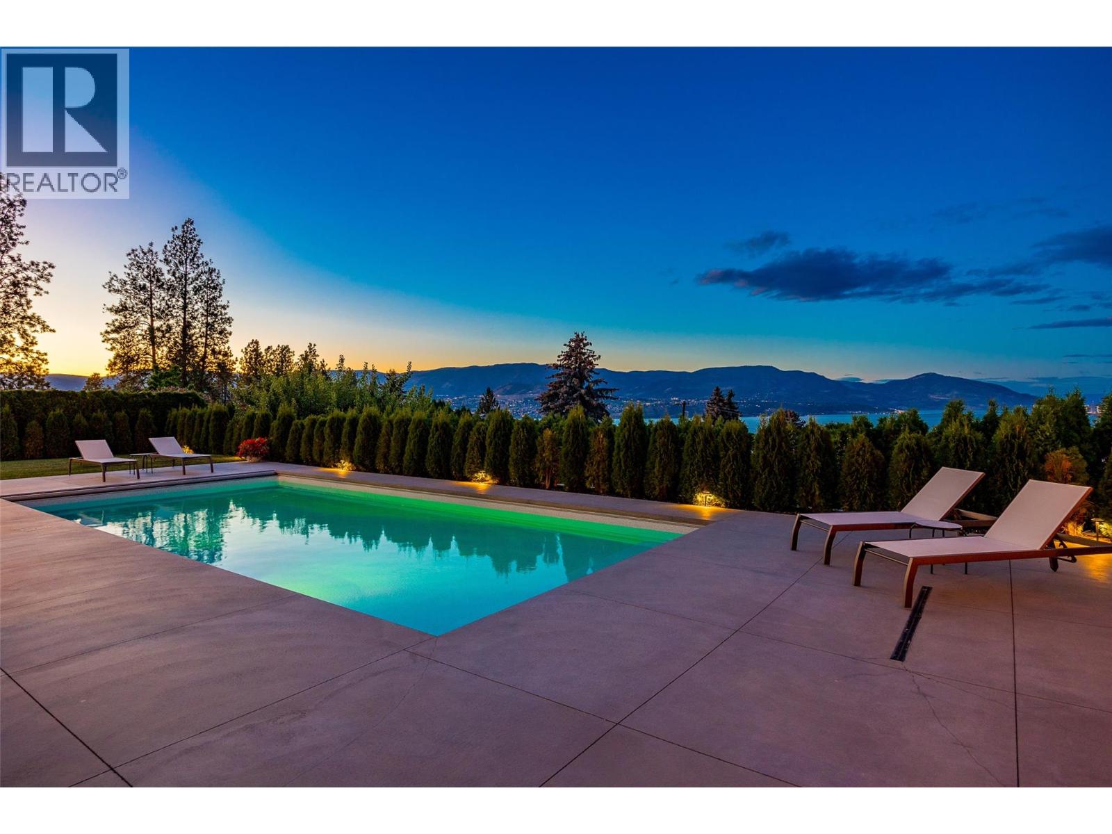 415 Curlew Drive, Kelowna, British Columbia  V1W 4L1 - Photo 4 - 10376310