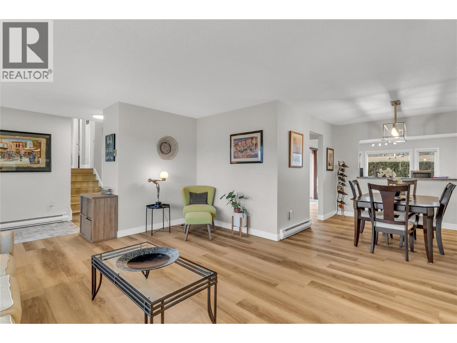 935 Hickory Road, Kelowna, British Columbia  V1X 4K8 - Photo 6 - 10374569