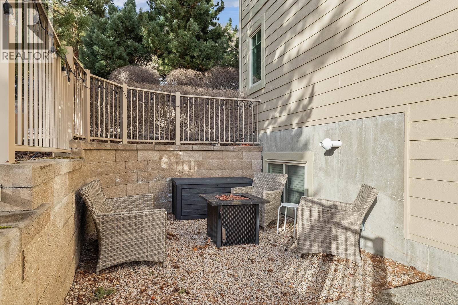 2283 Shannon Heights Court Unit# 8, West Kelowna, British Columbia  V4T 3B9 - Photo 44 - 10376510