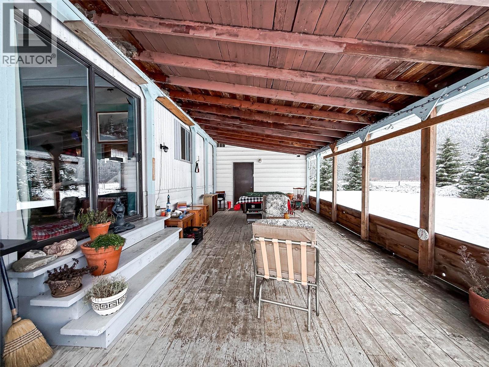 13226 31 Highway, Meadow Creek, British Columbia  V0G 1N0 - Photo 27 - 10376165