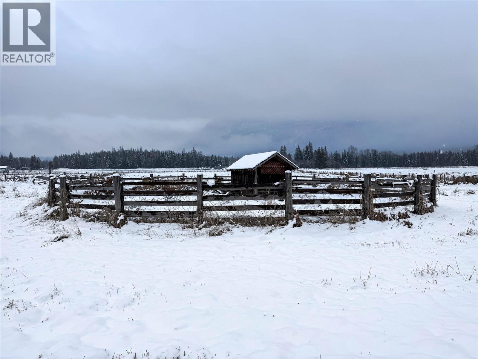 13226 31 Highway, Meadow Creek, British Columbia  V0G 1N0 - Photo 40 - 10376165