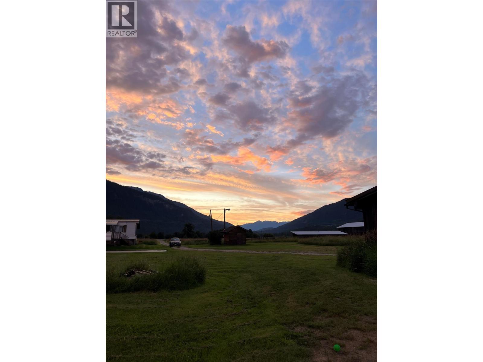 13226 31 Highway, Meadow Creek, British Columbia  V0G 1N0 - Photo 57 - 10376165