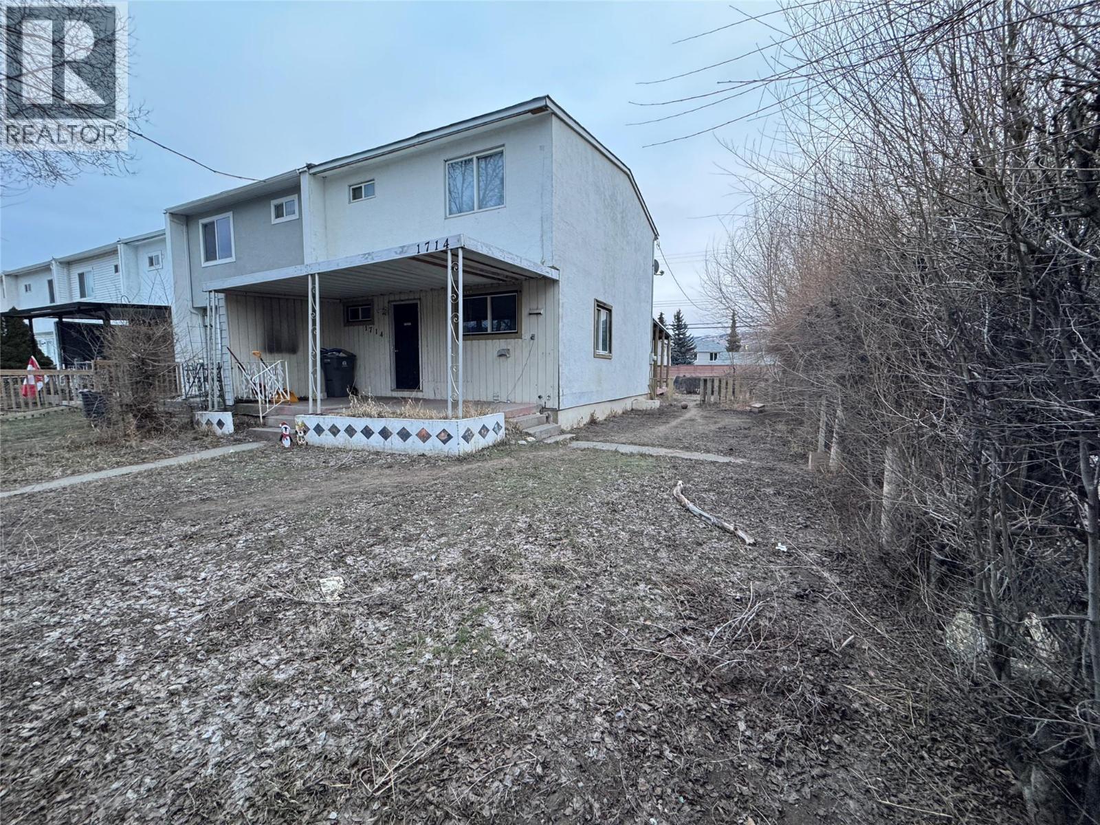 1714 Douglas Street, Merritt, British Columbia  V1K 1B8 - Photo 2 - 10376105