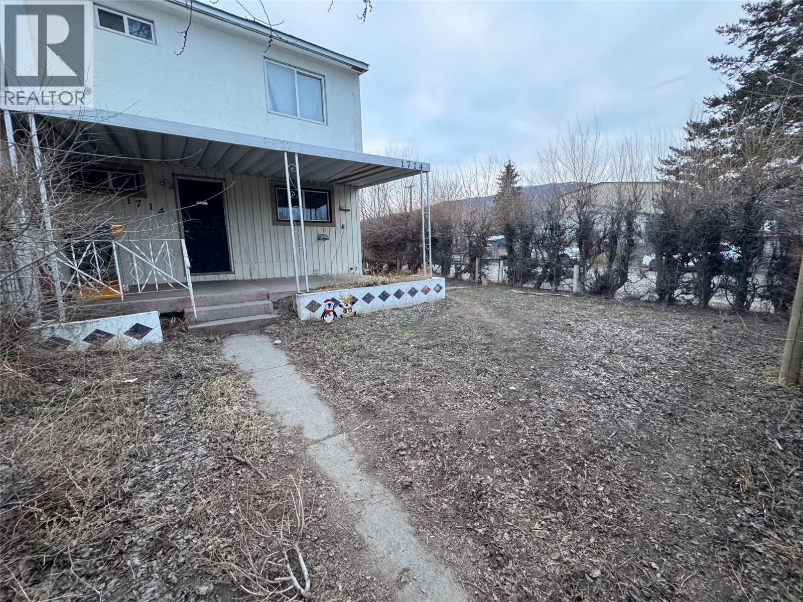 1714 Douglas Street, Merritt, British Columbia  V1K 1B8 - Photo 3 - 10376105