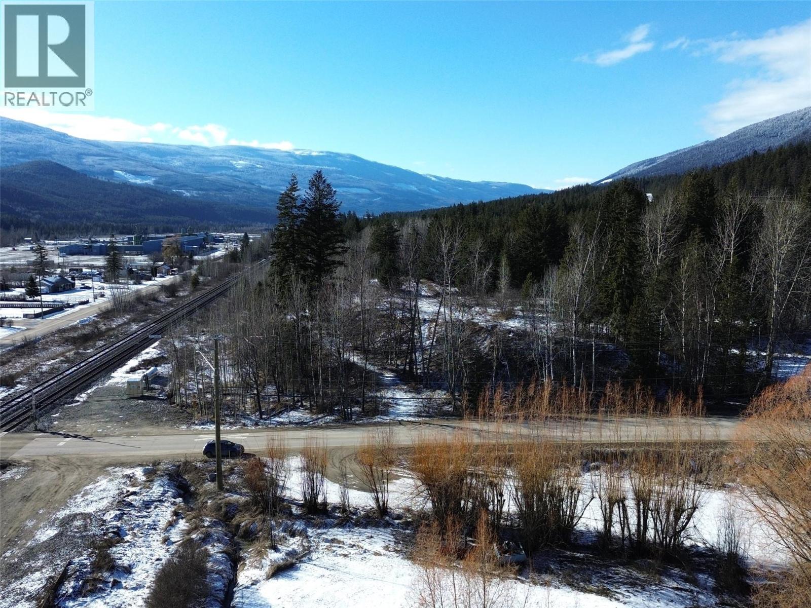 192 (3104) Vavenby Bridge Road, Vavenby, British Columbia  V0E 3A0 - Photo 35 - 10376362