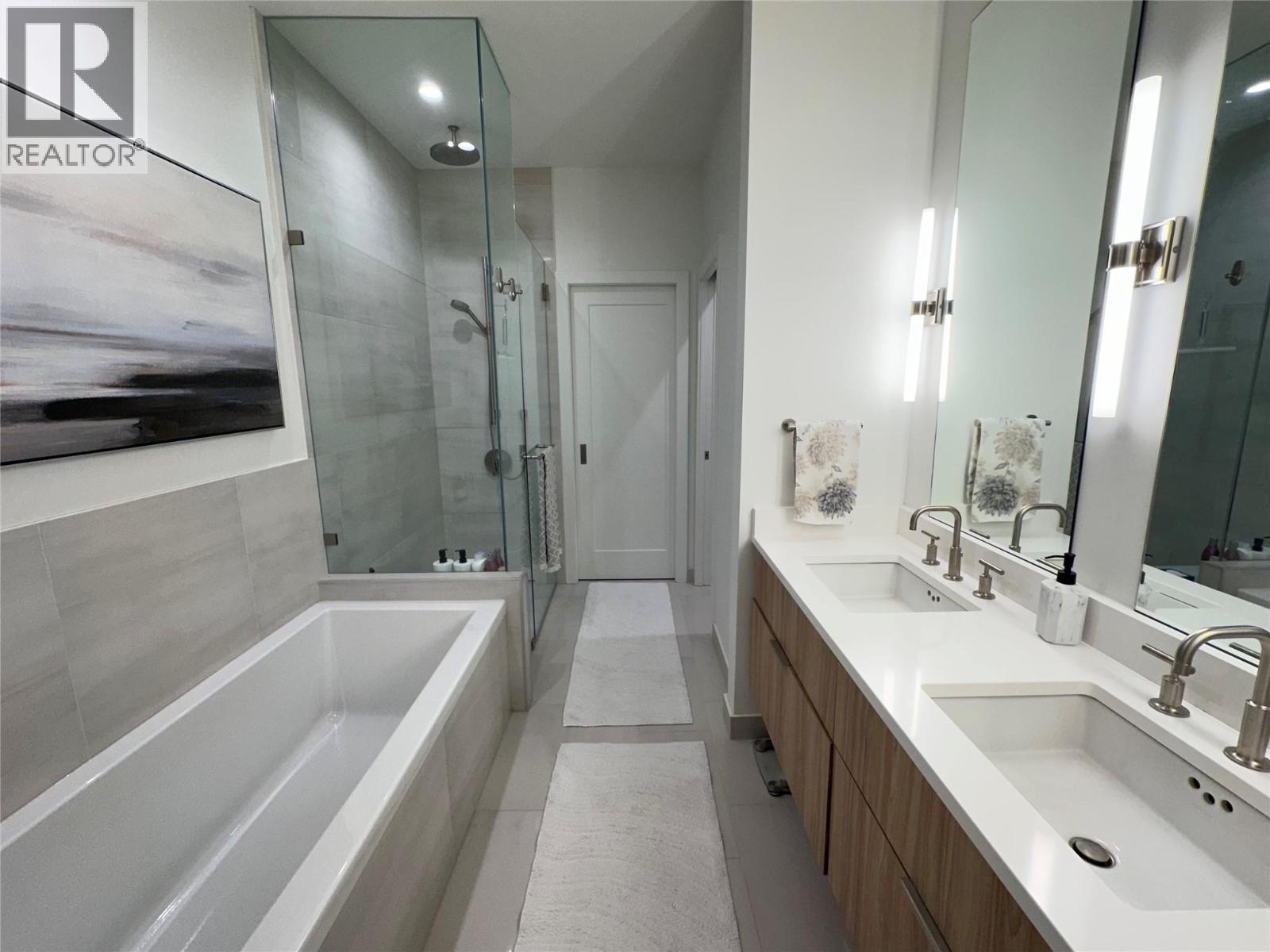 3000 Ariva Drive Unit# 3003, Kelowna, British Columbia  V1Z 0B3 - Photo 10 - 10376359