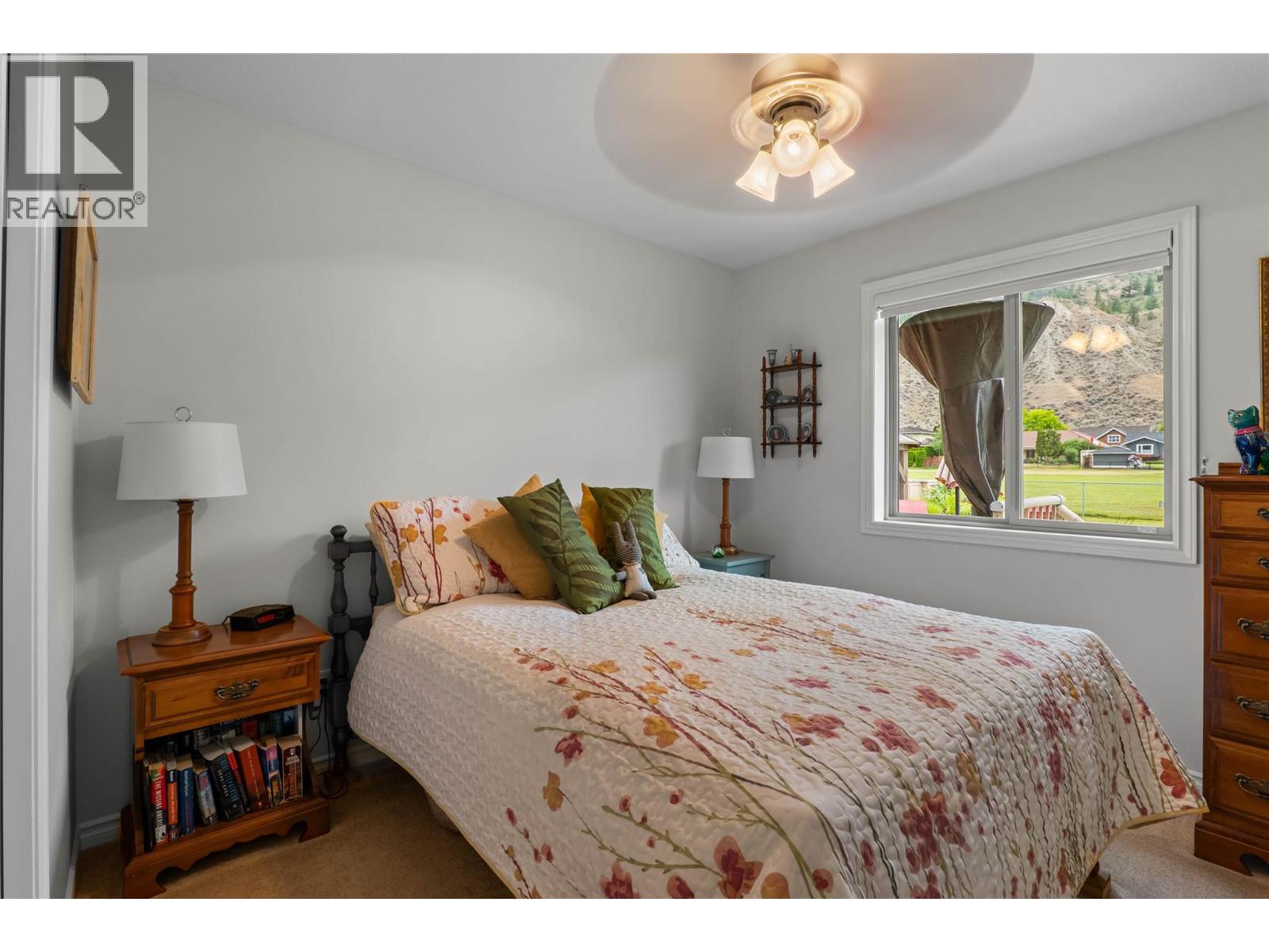 3712 Navatanee Drive, Kamloops, British Columbia  V2H 1S1 - Photo 15 - 10376524