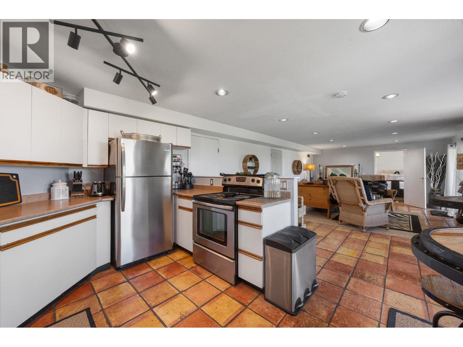 3371 Mcmurchie Road, West Kelowna, British Columbia  V4T 1B4 - Photo 51 - 10376430