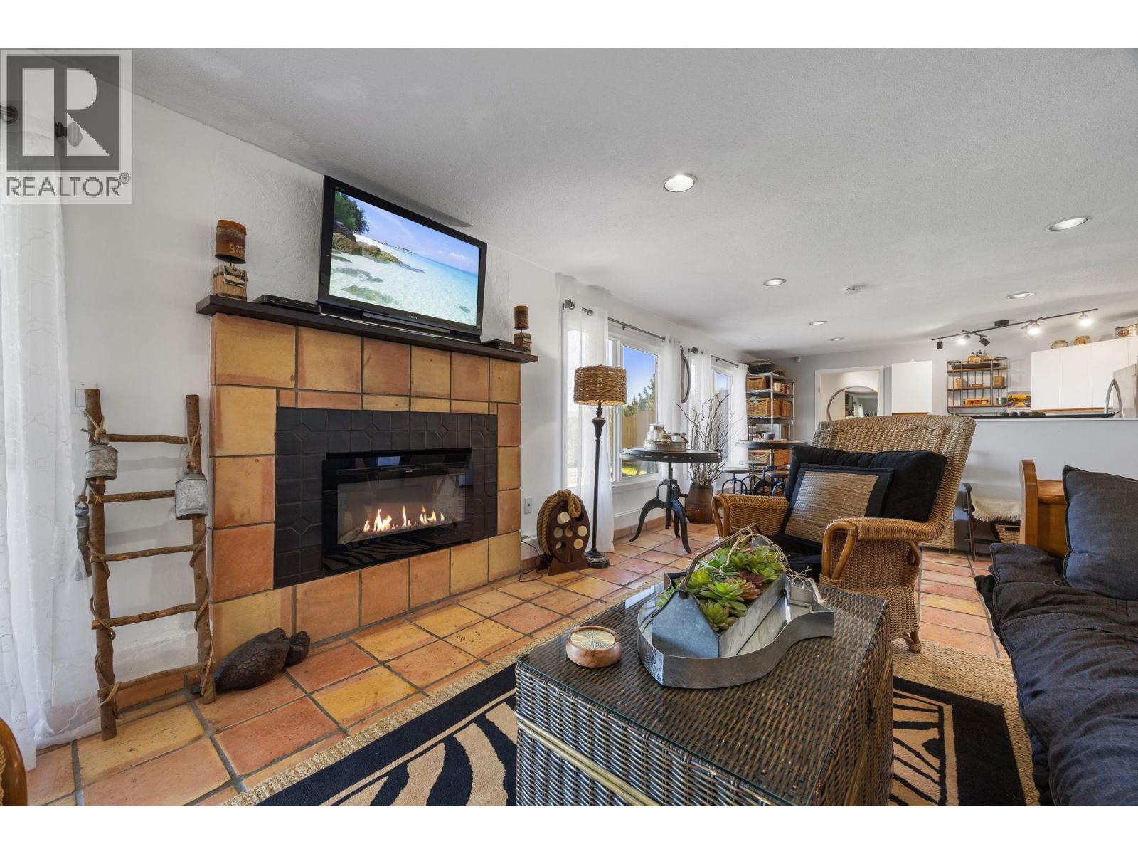 3371 Mcmurchie Road, West Kelowna, British Columbia  V4T 1B4 - Photo 57 - 10376430