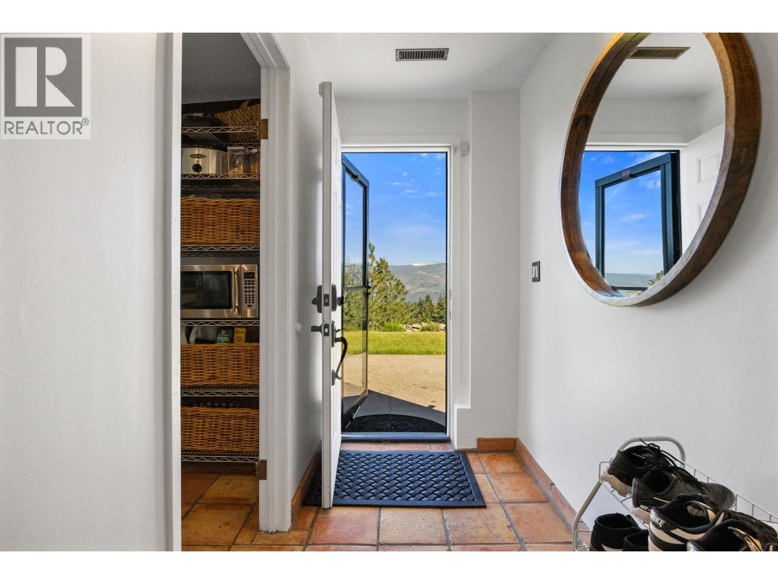 3371 Mcmurchie Road, West Kelowna, British Columbia  V4T 1B4 - Photo 66 - 10376430