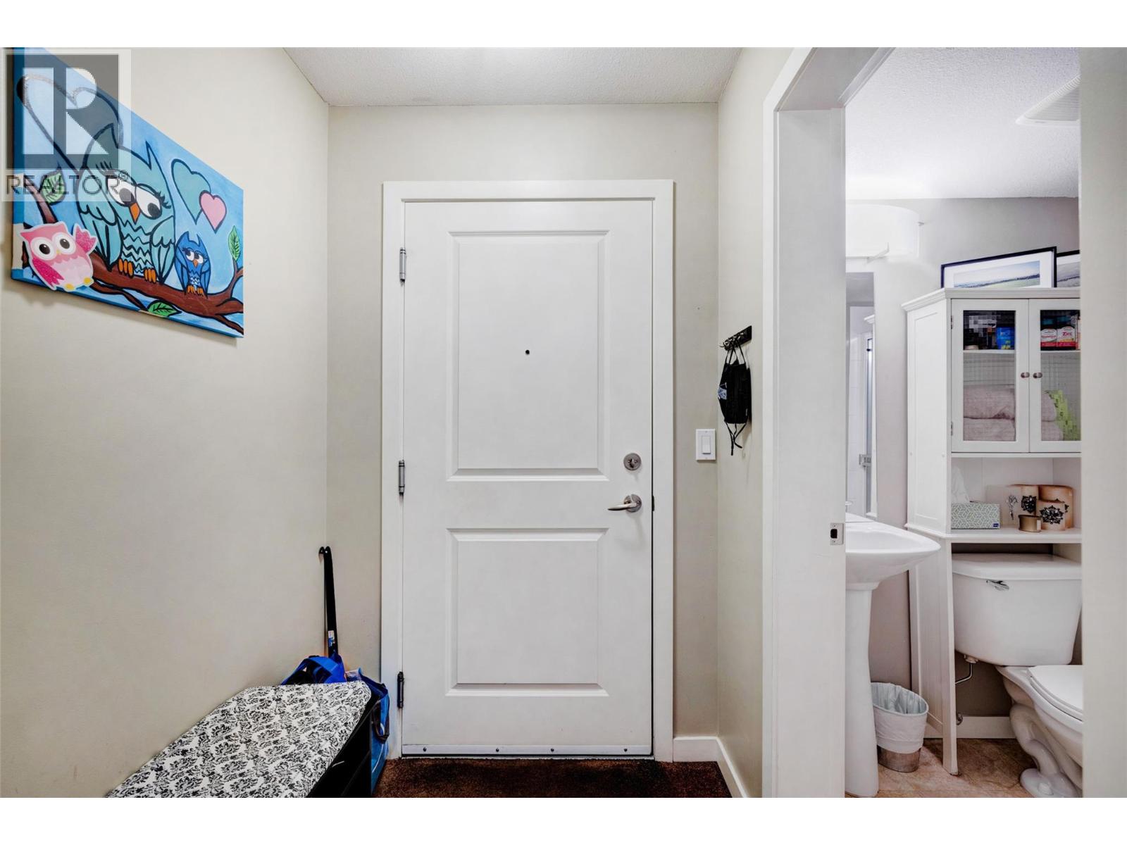 555 Yates Road Unit# 312, Kelowna, British Columbia  V1V 2V2 - Photo 2 - 10375663