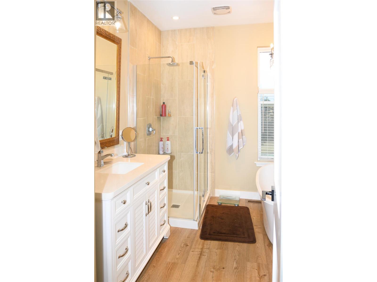 5112 Riverview Close, Fairmont Hot Springs, British Columbia  V0B 1L1 - Photo 16 - 10375533