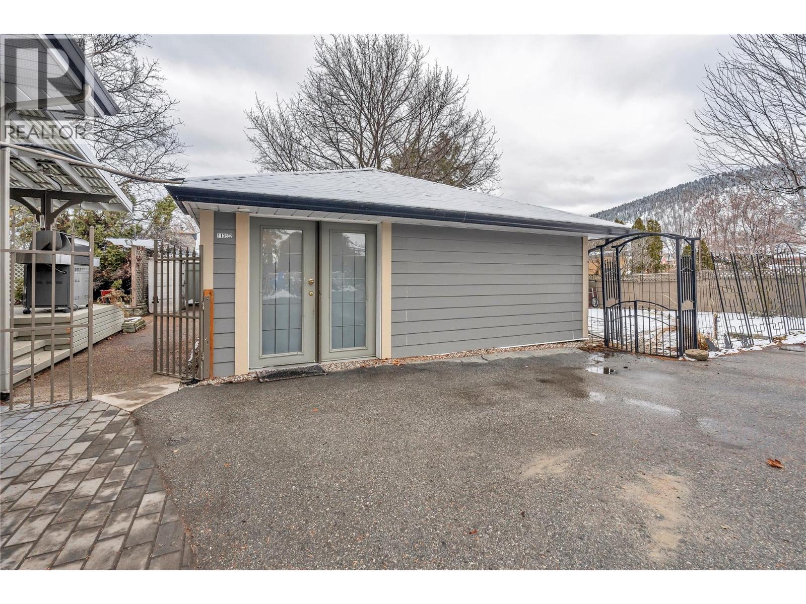 1135 Johnson Road, Penticton, British Columbia  V2A 1W6 - Photo 34 - 10374742