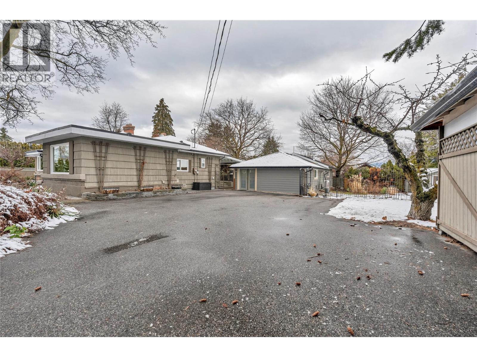 1135 Johnson Road, Penticton, British Columbia  V2A 1W6 - Photo 46 - 10374742