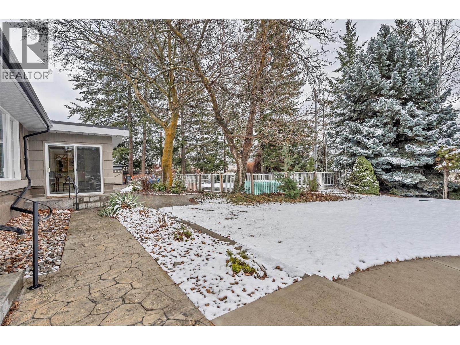 1135 Johnson Road, Penticton, British Columbia  V2A 1W6 - Photo 48 - 10374742