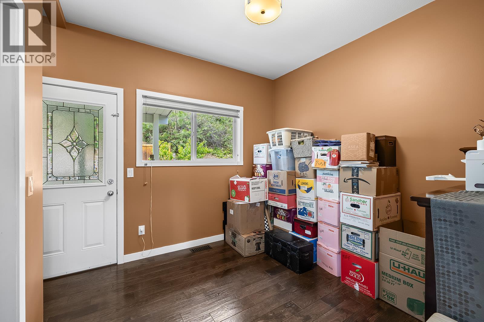 5827 Victoria Street, Peachland, British Columbia  V0H 1X4 - Photo 46 - 10376584