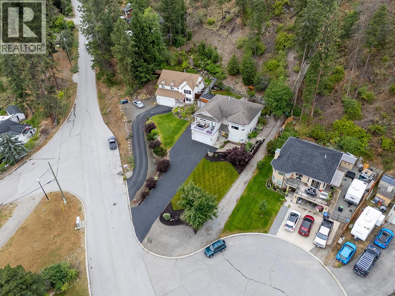 5827 Victoria Street, Peachland, British Columbia  V0H 1X4 - Photo 54 - 10376584