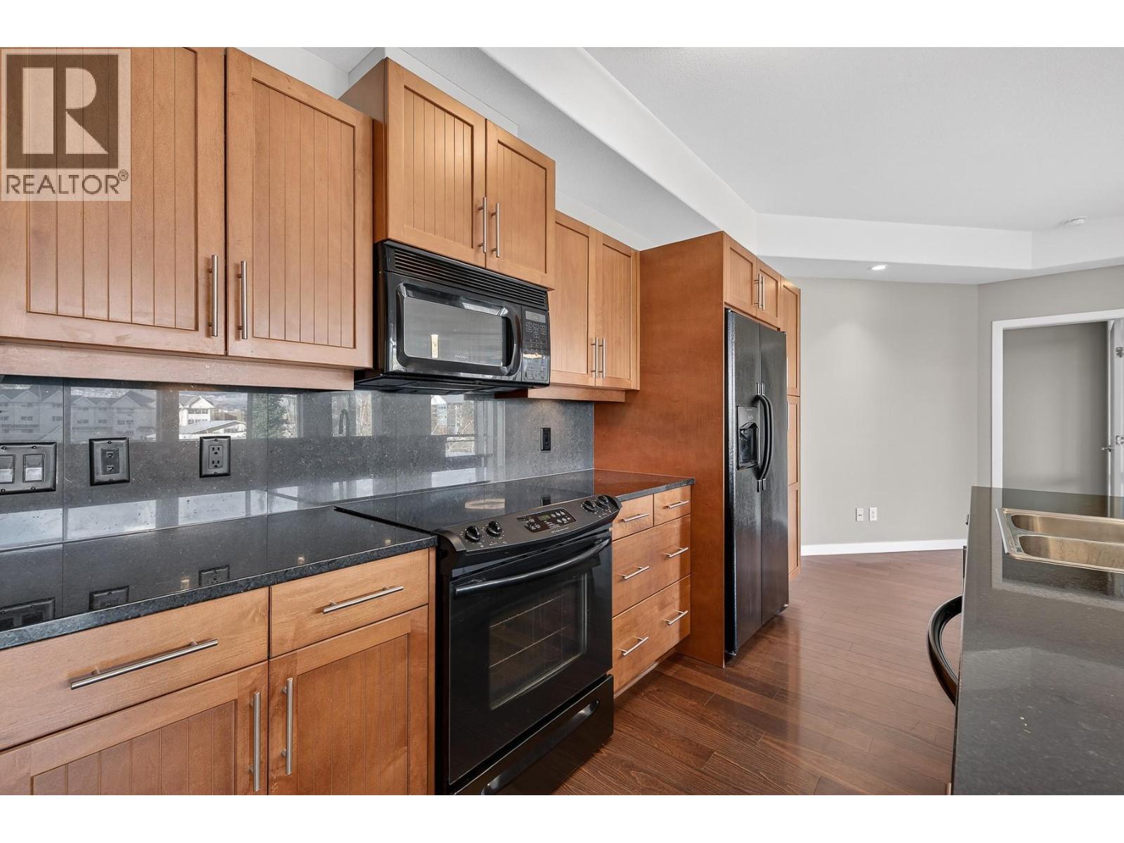 1933 Ambrosi Road Unit# 306, Kelowna, British Columbia  V1Y 4S1 - Photo 21 - 10376573