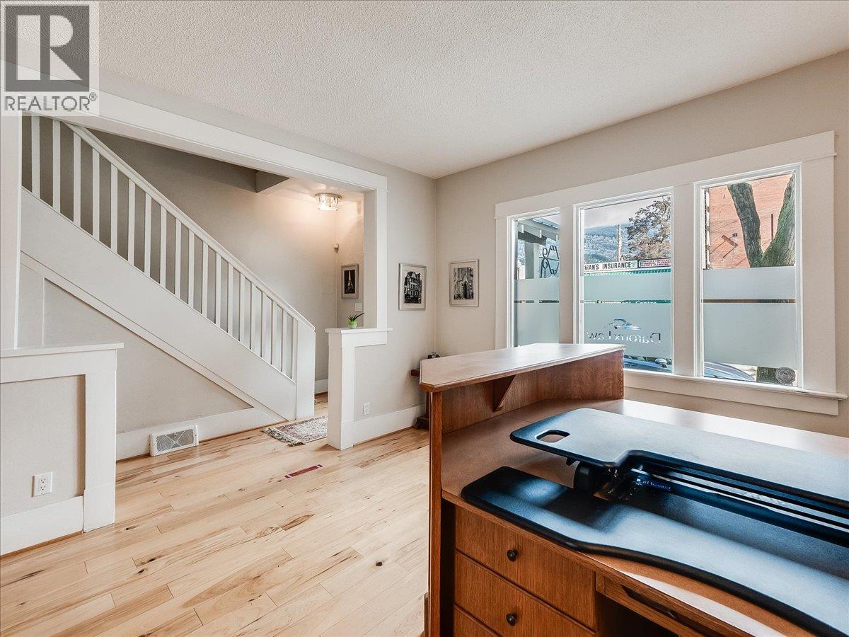 1590 Bay Avenue, Trail, British Columbia  V1R 4B3 - Photo 14 - 10376489