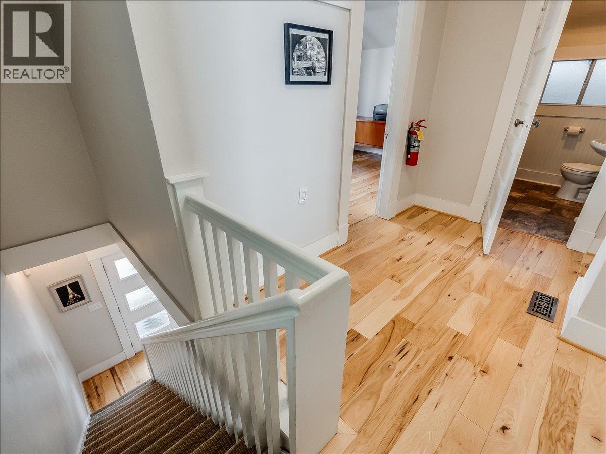 1590 Bay Avenue, Trail, British Columbia  V1R 4B3 - Photo 22 - 10376489