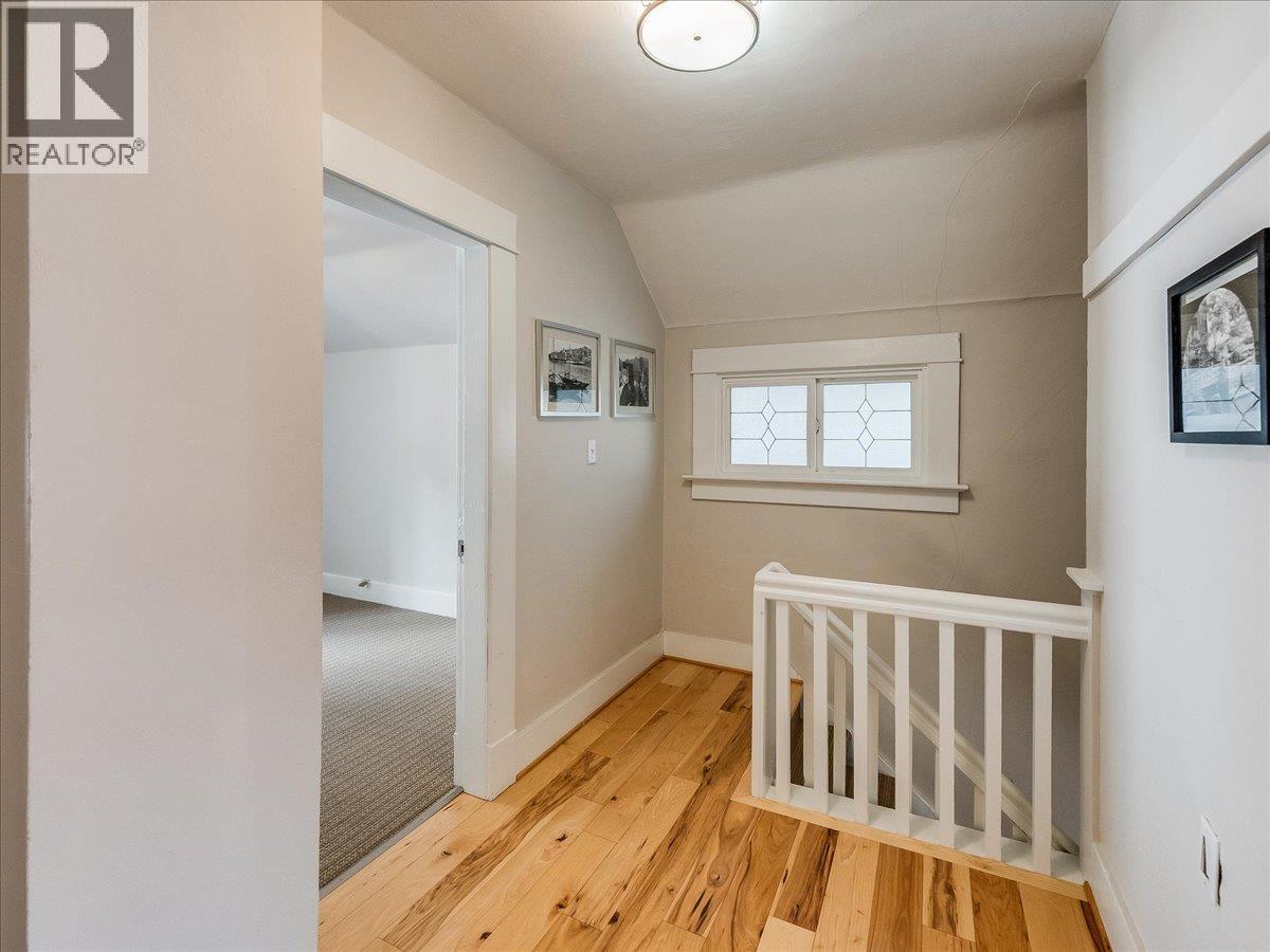 1590 Bay Avenue, Trail, British Columbia  V1R 4B3 - Photo 26 - 10376489