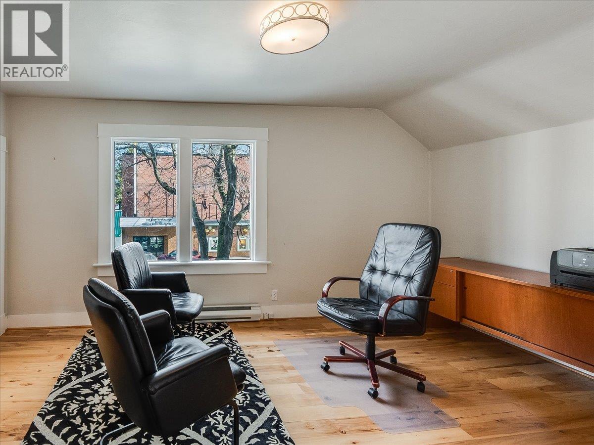 1590 Bay Avenue, Trail, British Columbia  V1R 4B3 - Photo 30 - 10376489