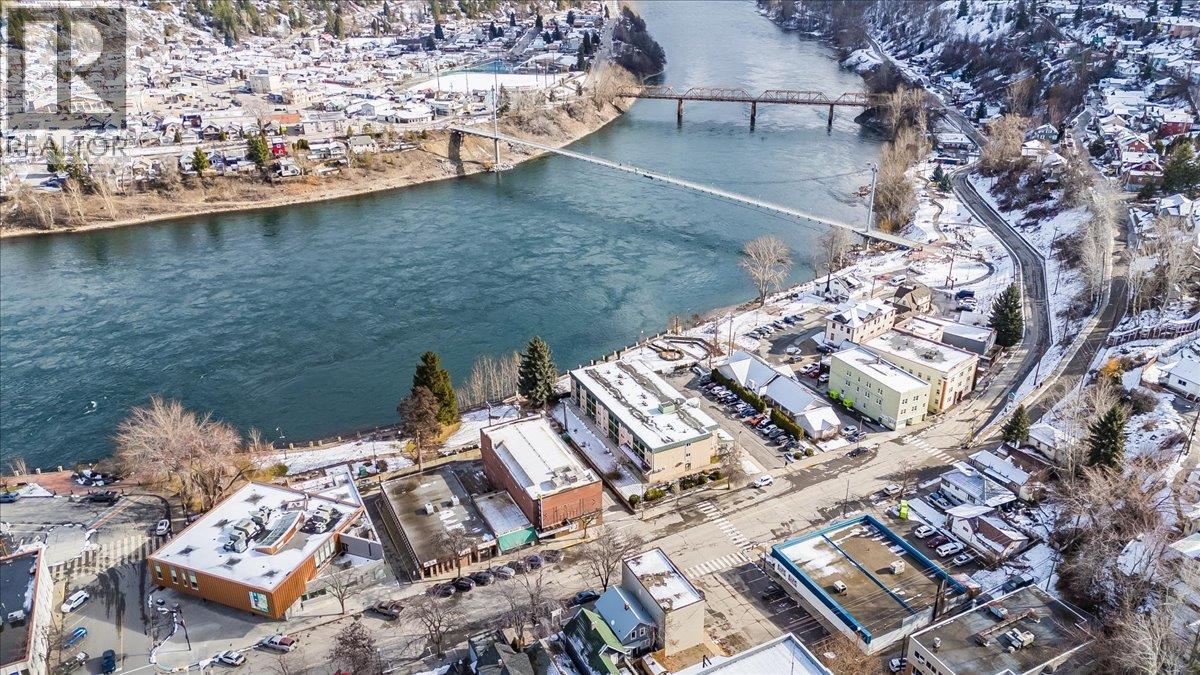 1590 Bay Avenue, Trail, British Columbia  V1R 4B3 - Photo 45 - 10376489