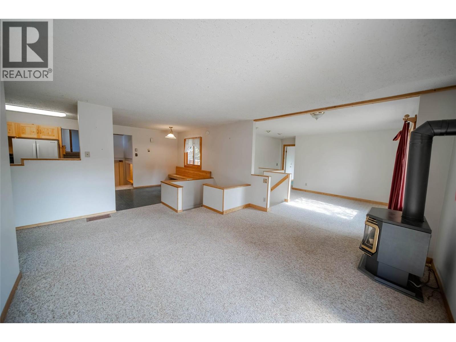 7825 Jaffray Baynes Lake Road Road, Jaffray, British Columbia  V0B 1T4 - Photo 8 - 10376529