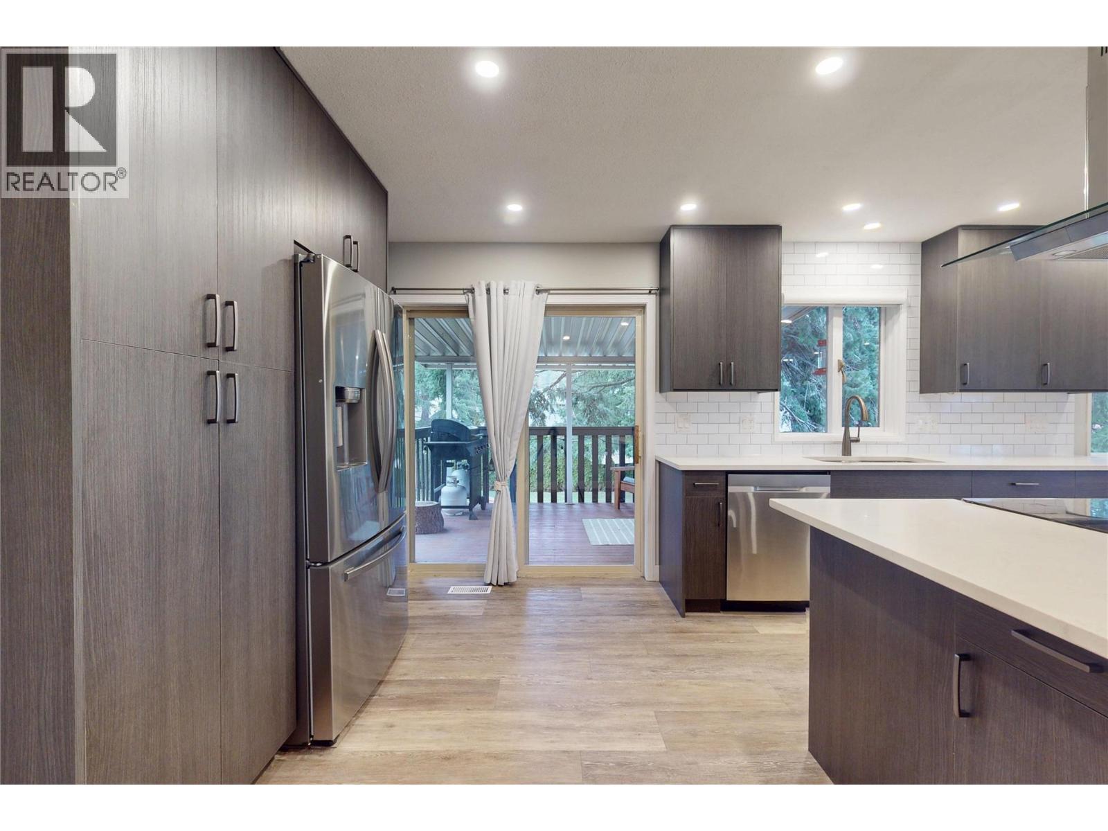 3125 Mciver Road, West Kelowna, British Columbia  V4T 1E7 - Photo 11 - 10376285