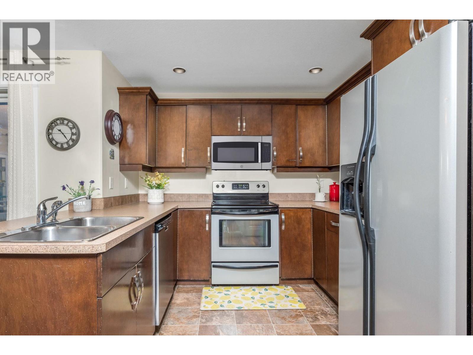 3904 24 Avenue Unit# 14, Vernon, British Columbia  V1T 1M2 - Photo 11 - 10374679