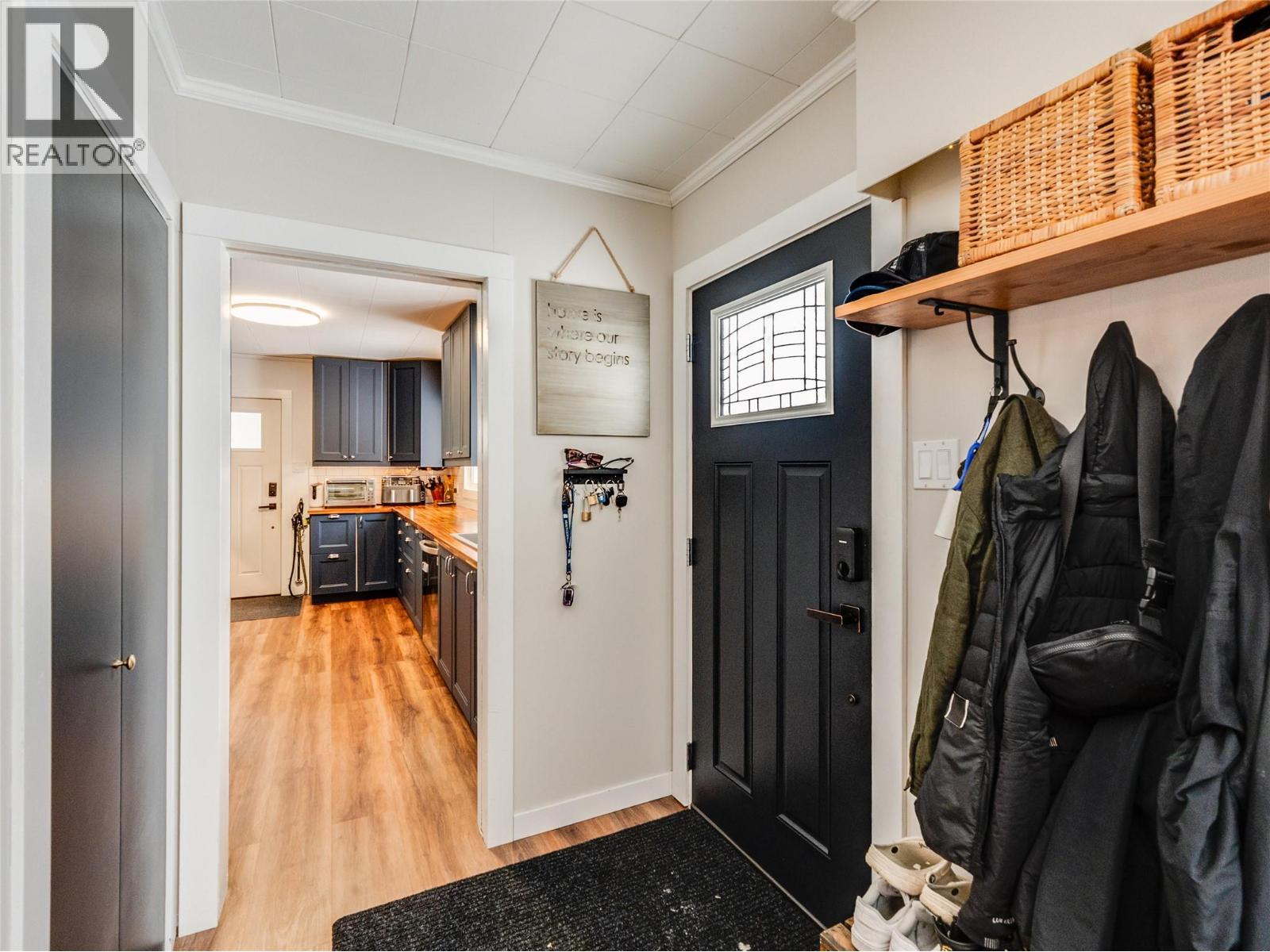 601 6th Avenue, Castlegar, British Columbia  V1N 1T8 - Photo 23 - 10376541