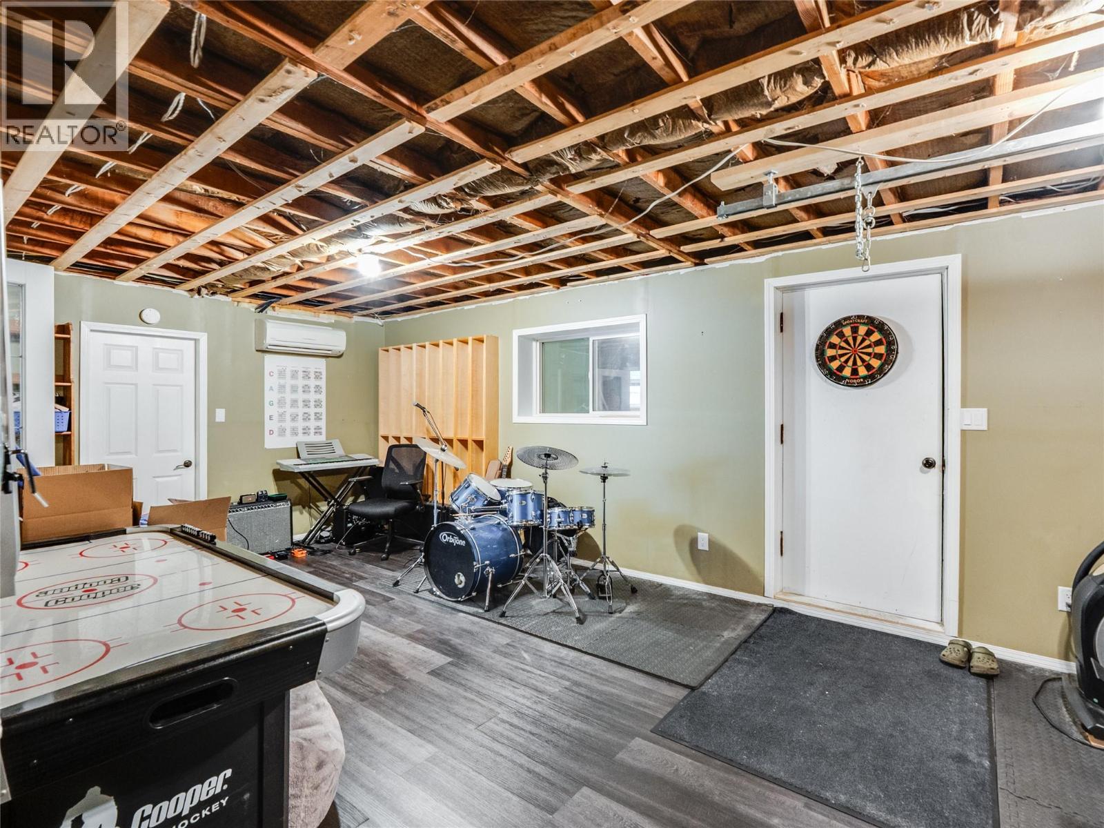 601 6th Avenue, Castlegar, British Columbia  V1N 1T8 - Photo 36 - 10376541