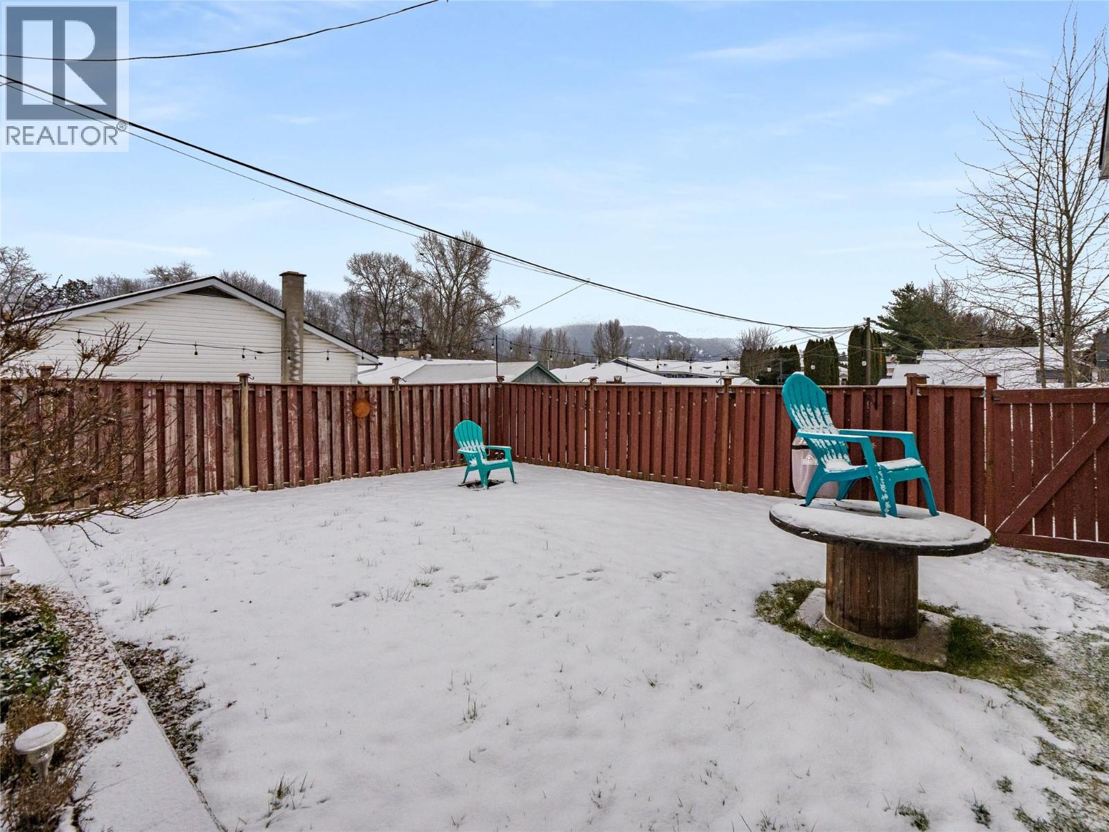 601 6th Avenue, Castlegar, British Columbia  V1N 1T8 - Photo 42 - 10376541