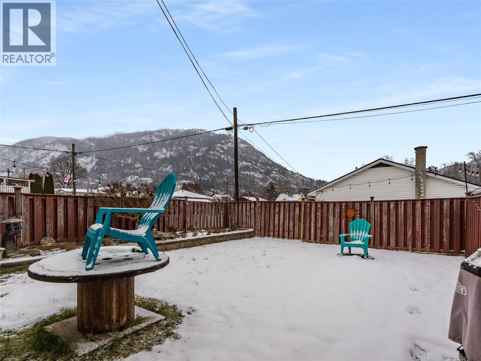 601 6th Avenue, Castlegar, British Columbia  V1N 1T8 - Photo 43 - 10376541