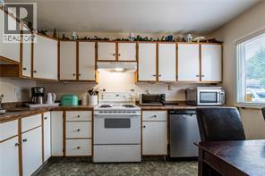 4904 Pleasant Valley Road, Vernon, British Columbia  V1B 3L7 - Photo 16 - 10376592