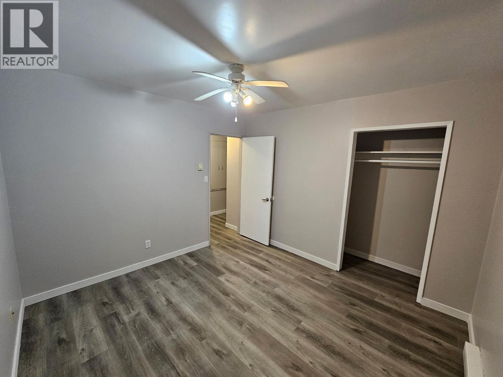 4904 Pleasant Valley Road, Vernon, British Columbia  V1B 3L7 - Photo 21 - 10376592