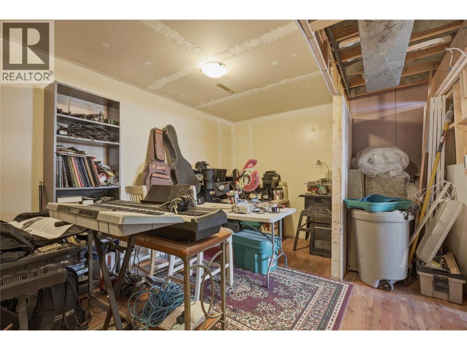 31 Beryl Drive, Logan Lake, British Columbia  V0E 1W0 - Photo 23 - 10376403