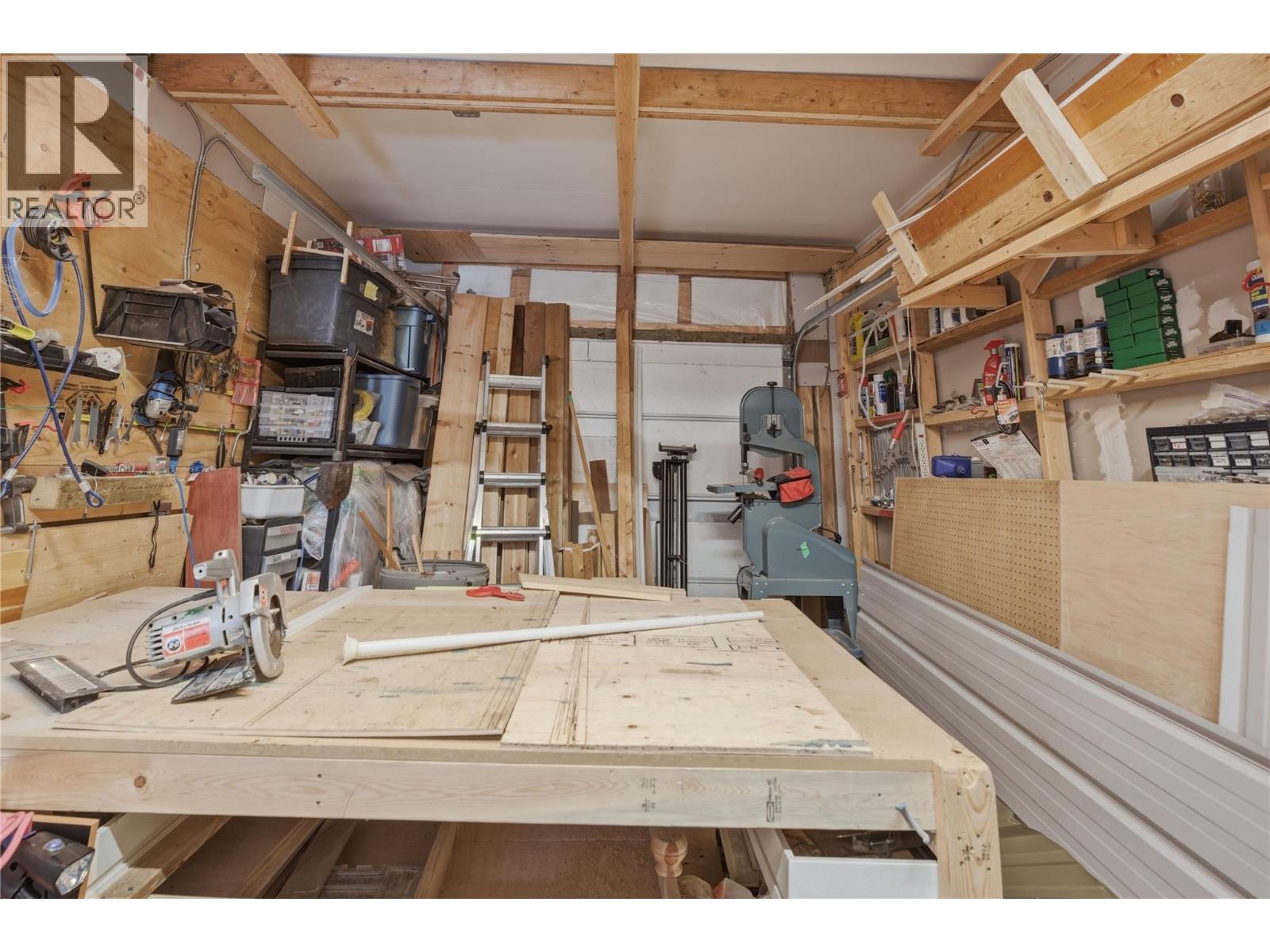 31 Beryl Drive, Logan Lake, British Columbia  V0E 1W0 - Photo 30 - 10376403