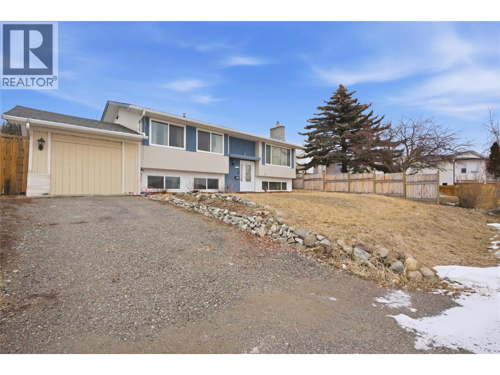 31 Beryl Drive, Logan Lake, British Columbia  V0E 1W0 - Photo 4 - 10376403