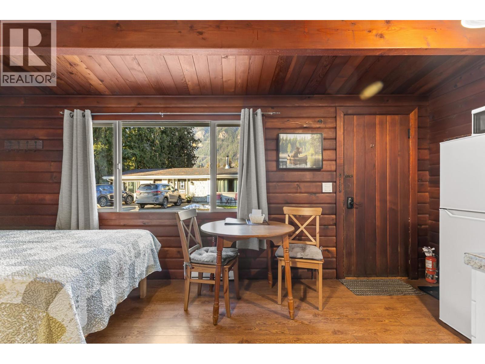 1210 Paradise Avenue, Sicamous, British Columbia  V0E 0E8 - Photo 23 - 10376589