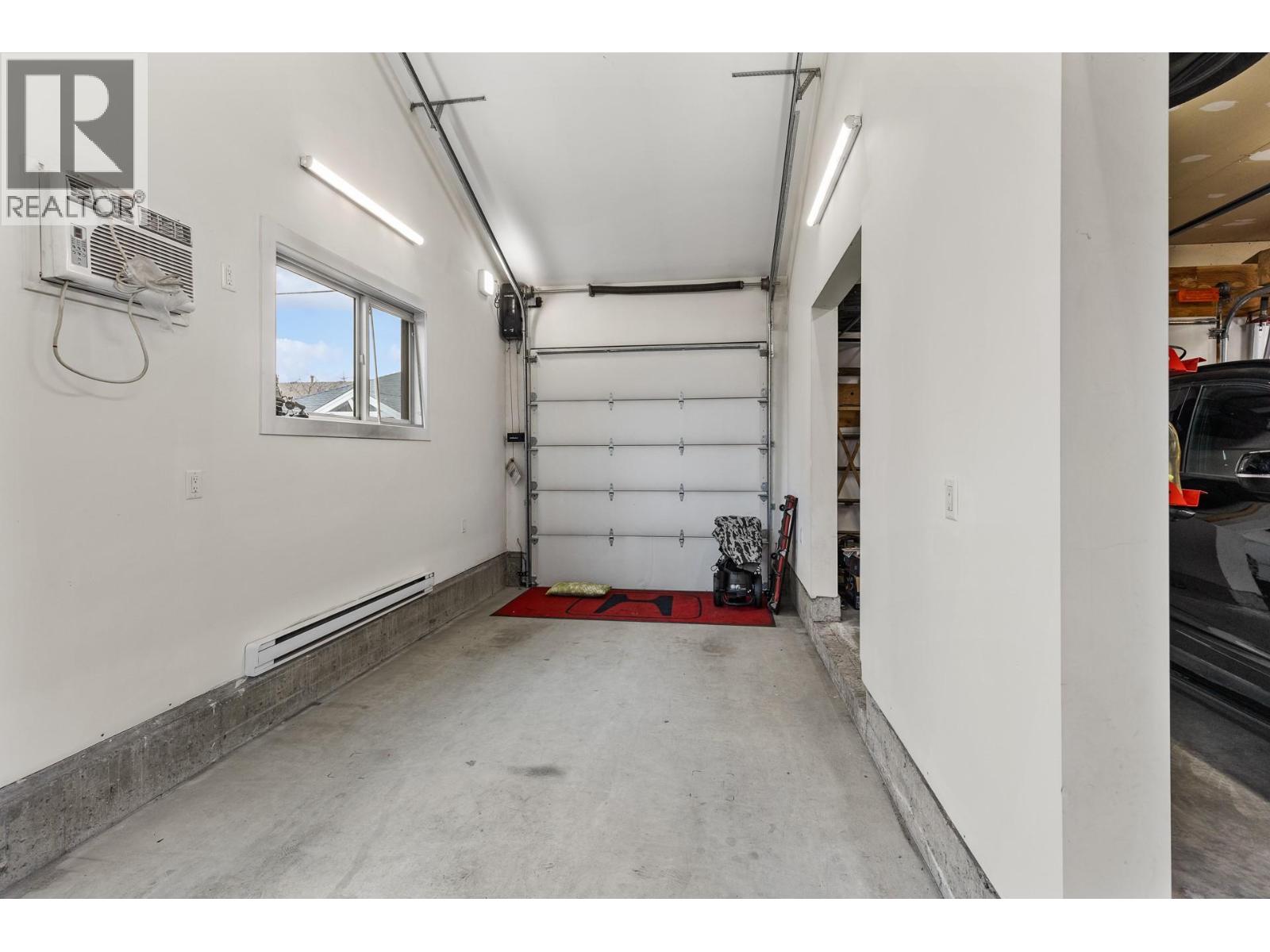 617 Christleton Avenue, Kelowna, British Columbia  V1Y 5J1 - Photo 43 - 10376342