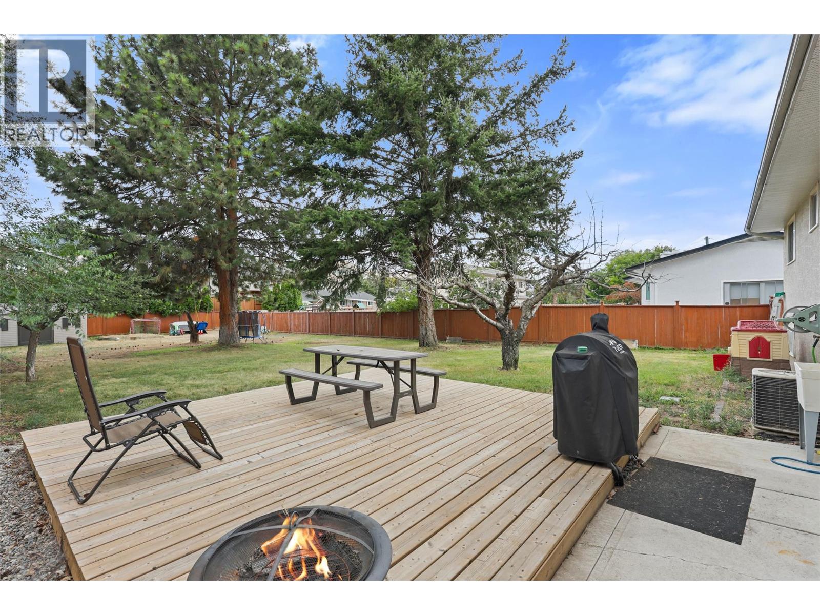 1721 Brunner Avenue, Kamloops, British Columbia  V2B 4K1 - Photo 9 - 10376606