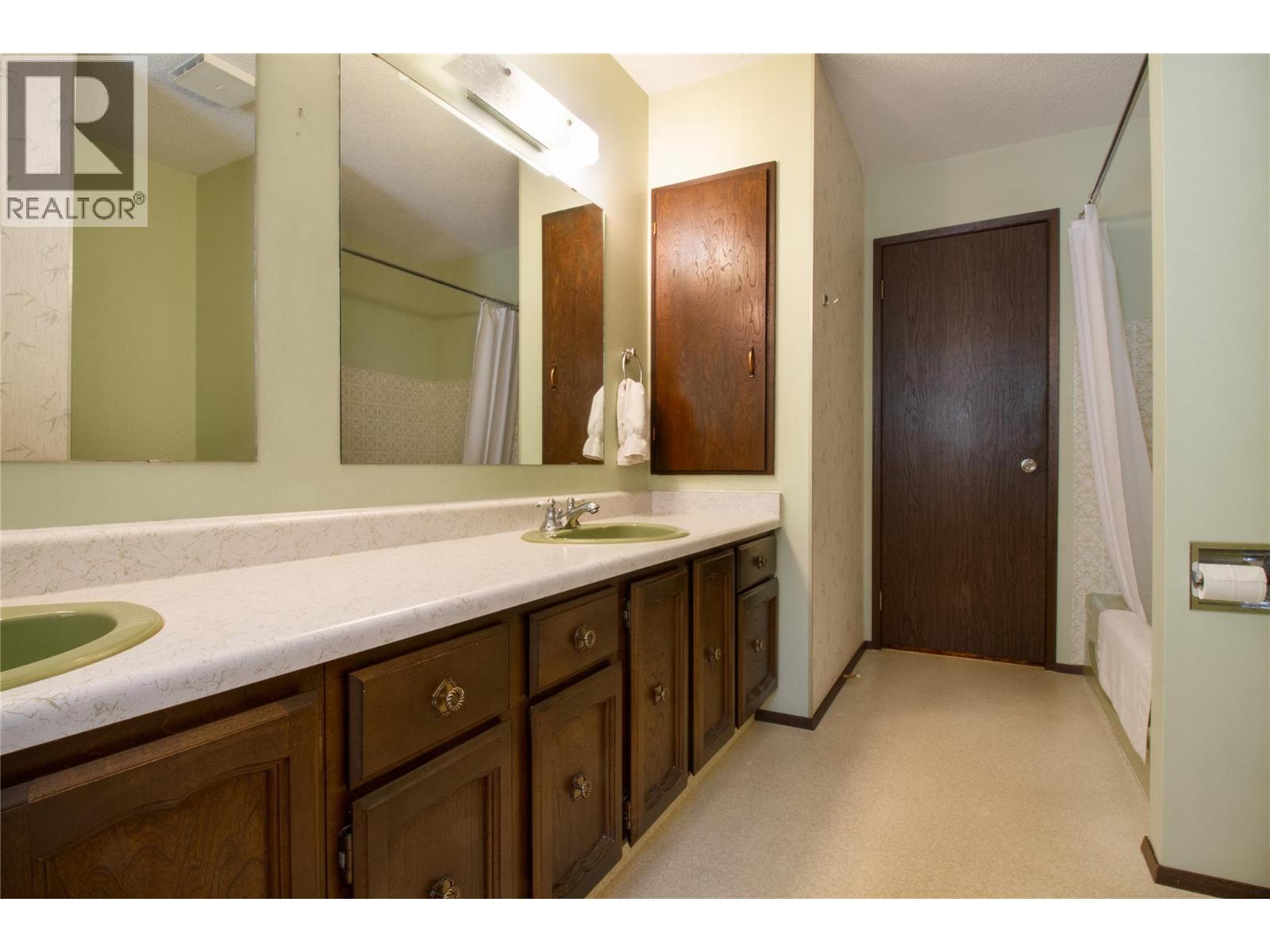 1695 Hay Road, Revelstoke, British Columbia  V0E 2S1 - Photo 12 - 10376578