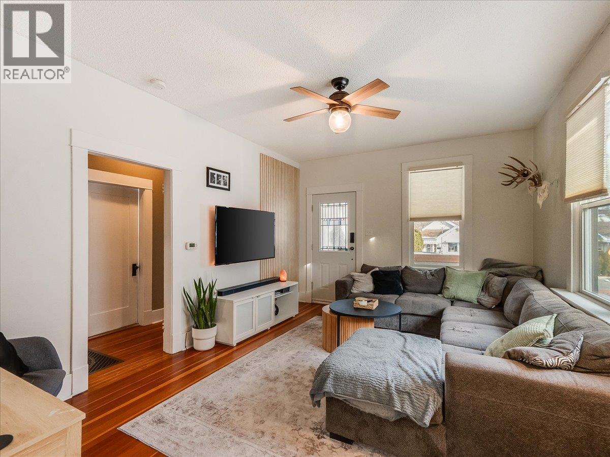 1856 Fourth Avenue, Trail, British Columbia  V1R 1T1 - Photo 12 - 10376090