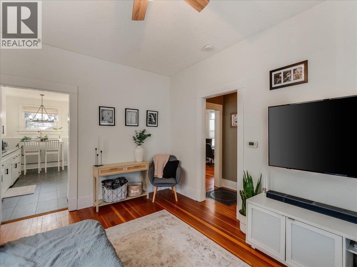 1856 Fourth Avenue, Trail, British Columbia  V1R 1T1 - Photo 13 - 10376090